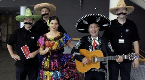 Azteekse dansers en danseressen